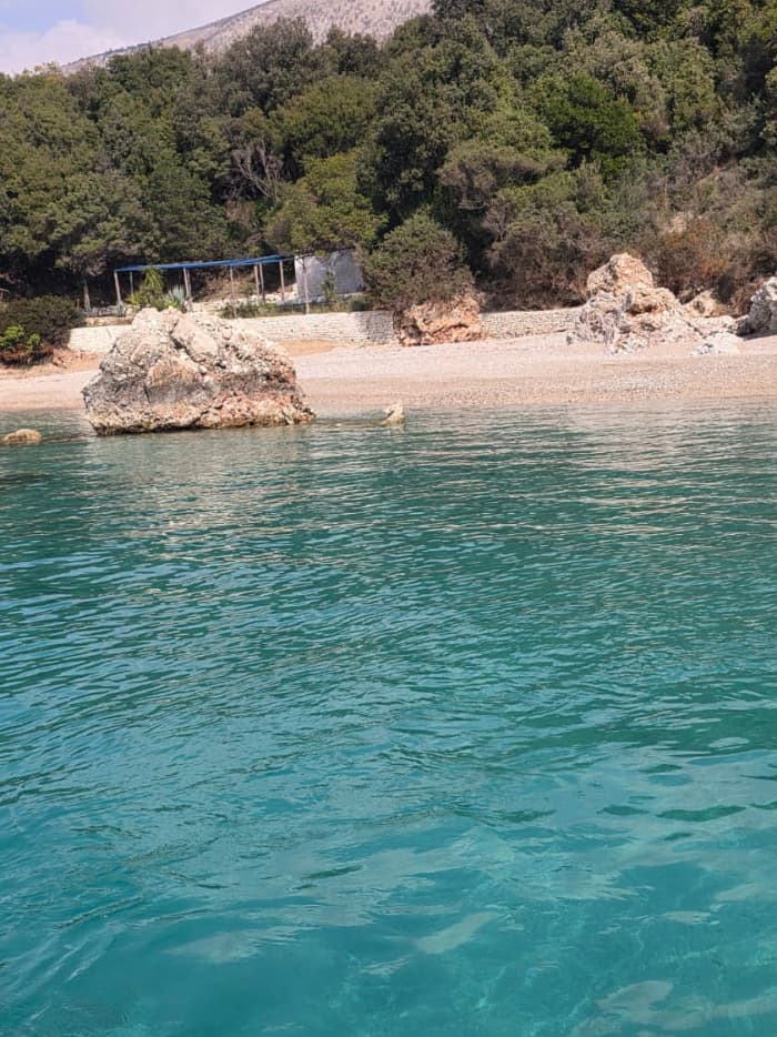 Visitez les plages nord de Saranda