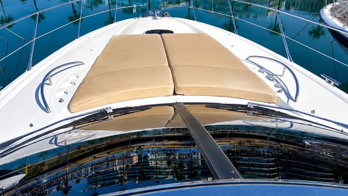 Ein ganzer Tag Luxus an Bord einer Sunseeker Camargue 50 in Alicante