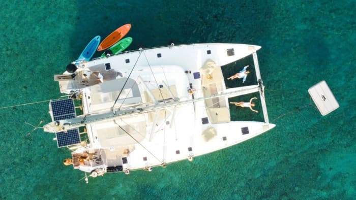 Croisière en catamaran haut de gamme à Héraklion | Menu élaboré par un chef grec figurant parmi les 50 meilleurs