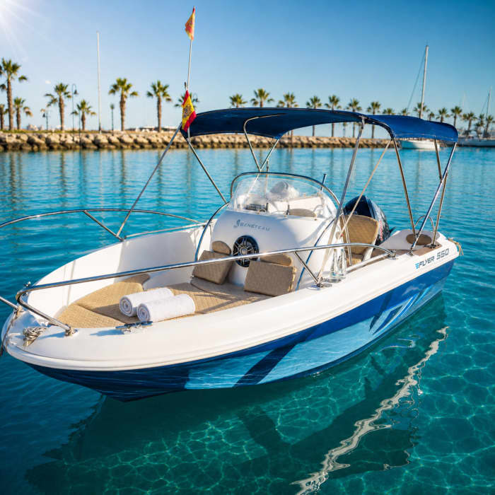 Exclusive 3-hour sailing trip in Alicante