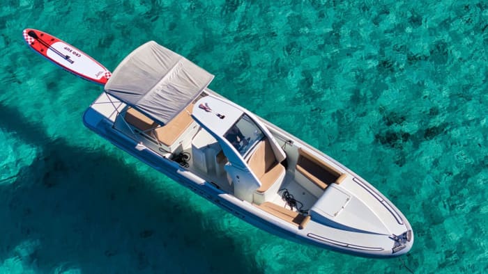 Island Hopping Bliss: Šolta, Blue Lagoon & Hidden Bays