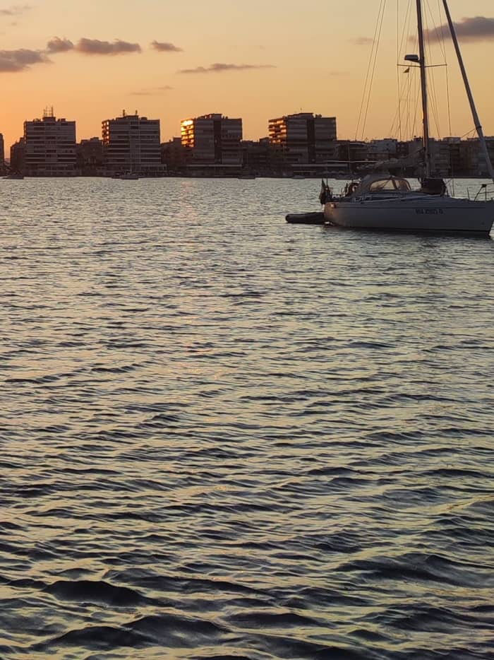 2-hour Sailing Excursion - ALL INCLUSIVE