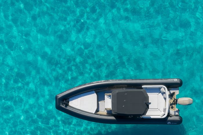 Ganztägiges Erlebnis an der Amalfiküste an Bord eines exklusiven G-Tenders 8.7

(2025)