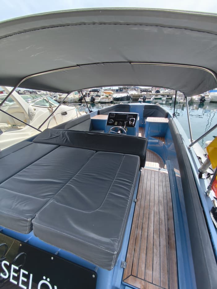 Vaar door de turquoise wateren van Altea.