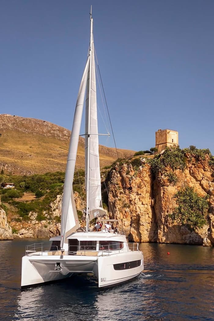 Catamaran & Chill: Your Aperitif with a View of the Tuna Fish Farm