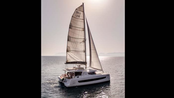Catamaran & Chill: Your Aperitif with a View of the Tuna Fish Farm