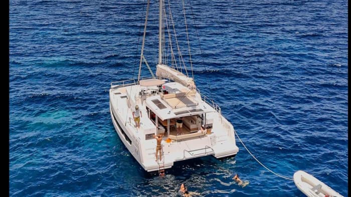 Catamaran & Chill: Your Aperitif with a View of the Tuna Fish Farm
