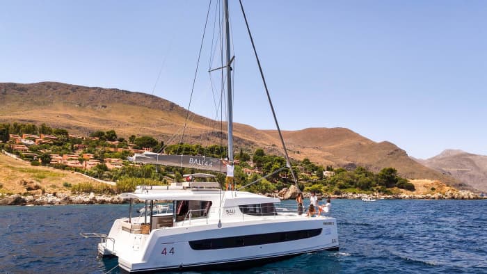 Catamaran & Chill: Your Aperitif with a View of the Tuna Fish Farm