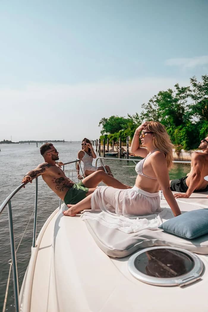 Venice Islands Boat Tour – Murano, Burano, and Torcello