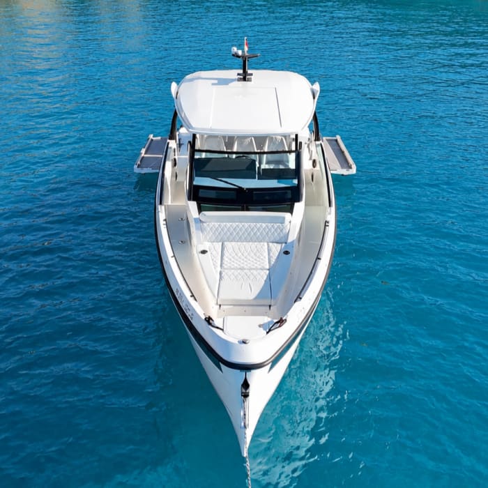 THE ULTIMATE EXPERIENCE ON THE WEST COAST OF IBIZA