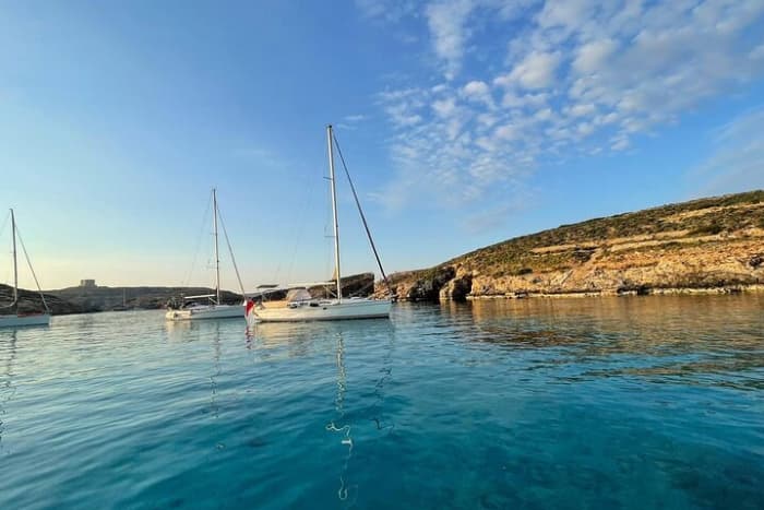 Privé zeiltocht naar de Blue Lagoon en Comino op Malta