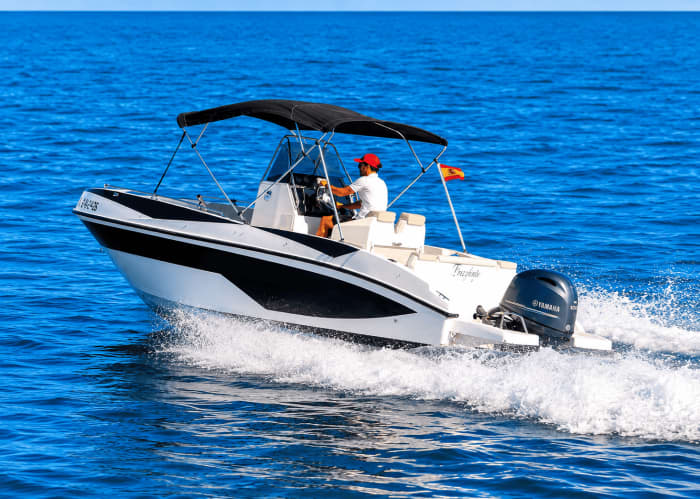 Nireus 620 CL Getaway – Half-day relaxation at sea (4h)