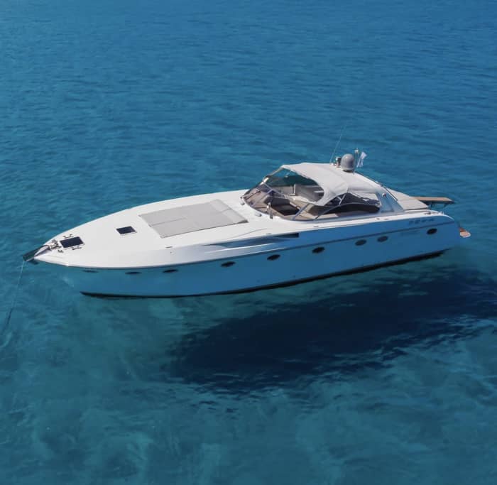 Halvdagsutflykt med yacht i Apulien