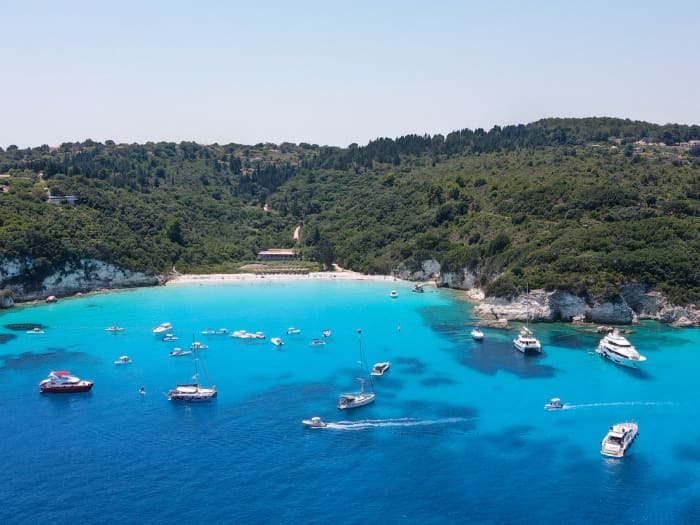 Découvrez Sivota : une excursion d'une journée en bateau de luxe