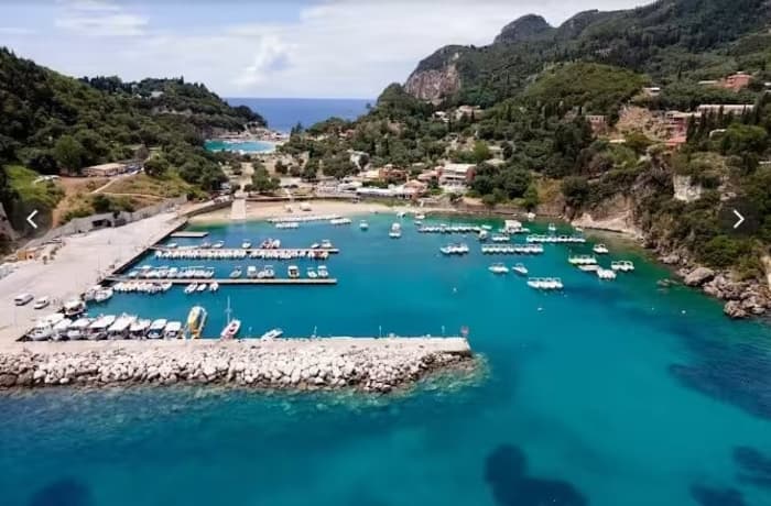 Découvrez les charmes du nord-ouest de Corfou : excursion d’une journée en bateau de luxe