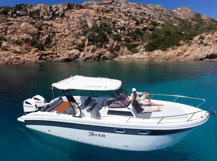 Privat båttur i La Maddalena skärgård med skeppare ingår