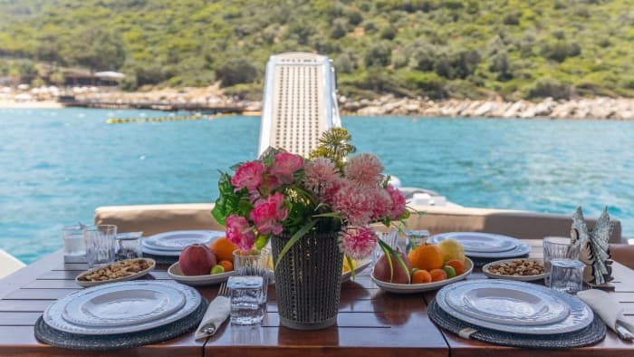 Gourmet Lunch Cruise Experience | Bodrum Luxury Yacht