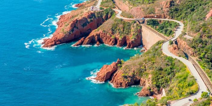 Croisière aux îles de Lerins ou Esterel avec Skipper et carburant compris - Cannes