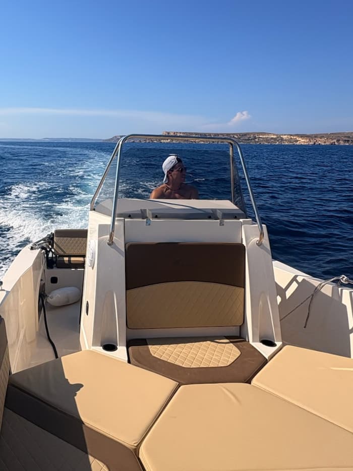 Jouw boot, jouw route, jouw dag – 7 uur oceaanontspanning