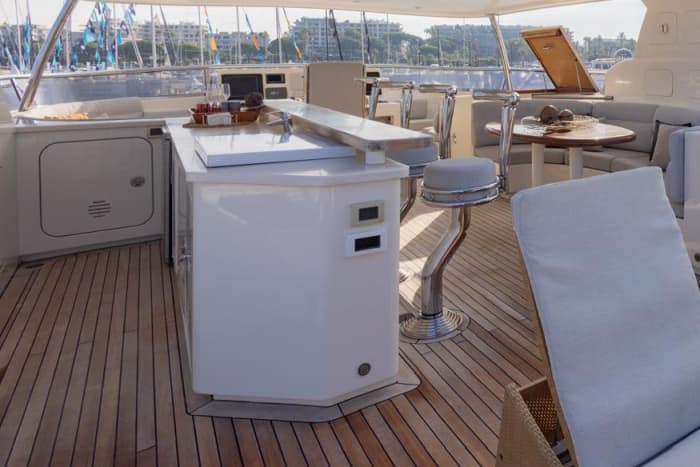 Party Yacht Experience