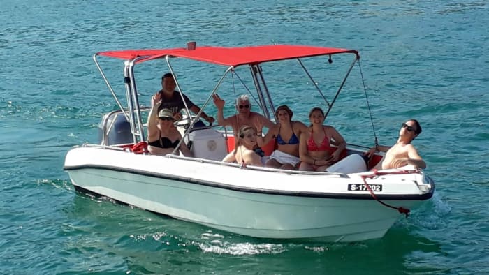 Boottocht van een halve dag (4 uur), inclusief zwemmen, snorkelen en ontdekking van onze prachtige Maltese eilanden 🌞