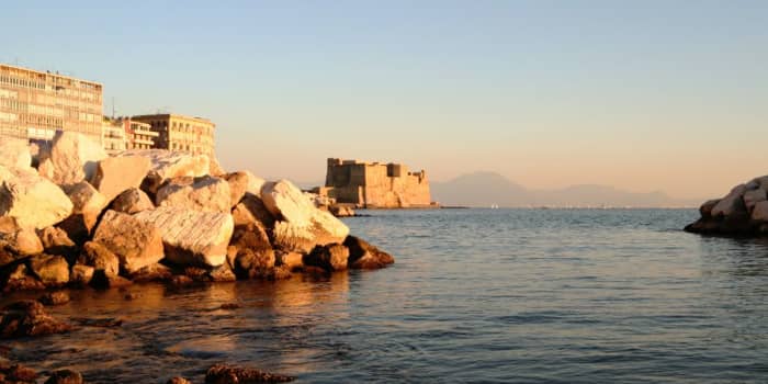Afternoon dinghy tour - Sunset in Posillipo, with aperitif moored in front of Lungomare Caracciolo