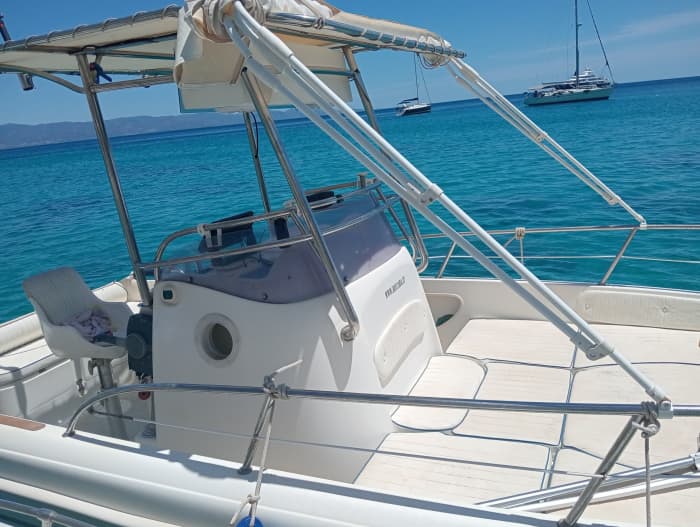 Boottocht in Cagliari – 3 uur baaien en snorkelen