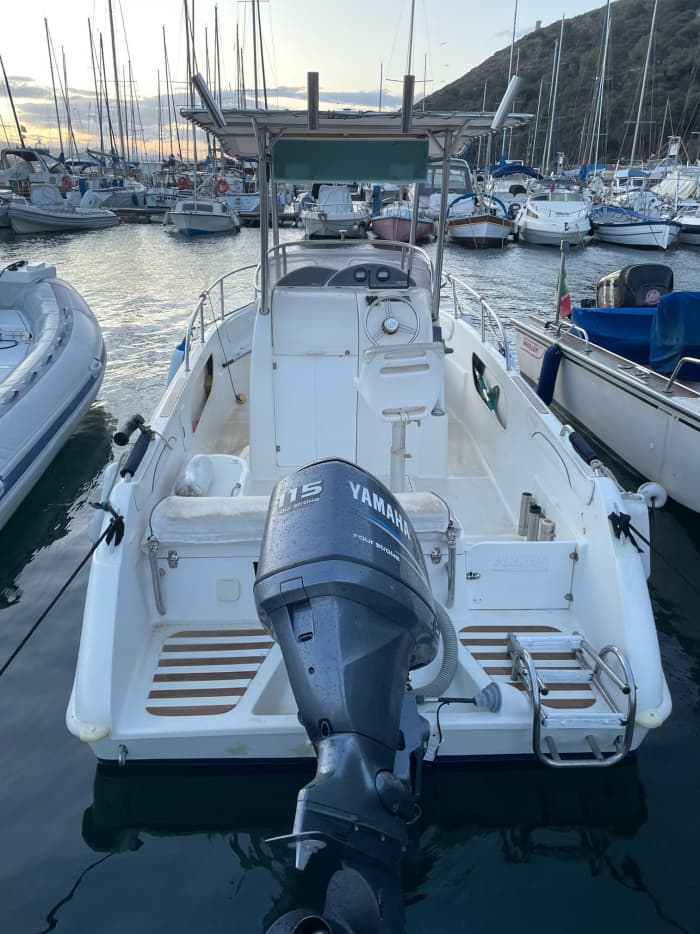Boottocht in Cagliari – 3 uur baaien en snorkelen