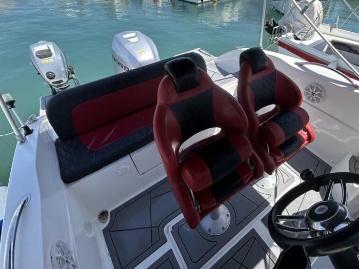 Aventura marina en Zakynthos: tortugas, cuevas y mizithres