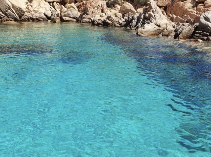 Descubre La Maddalena desde el mar: una experiencia exclusiva de 8 horas.