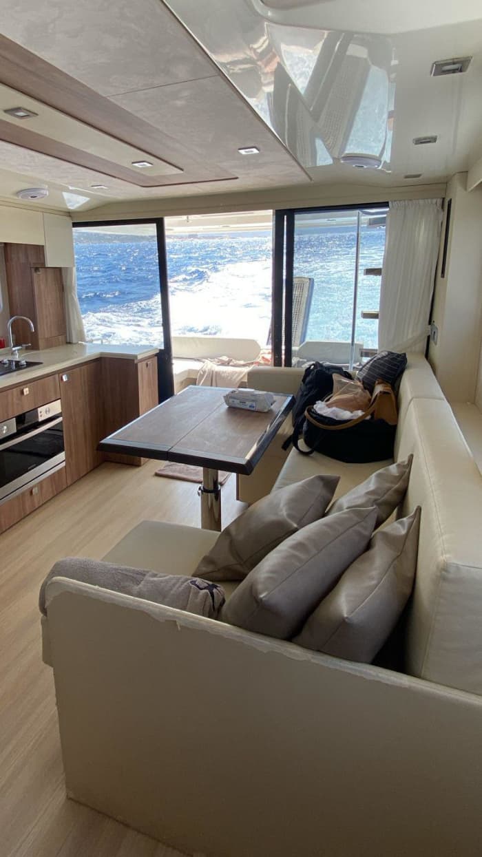 Descubre La Maddalena desde el mar: una experiencia exclusiva de 8 horas.