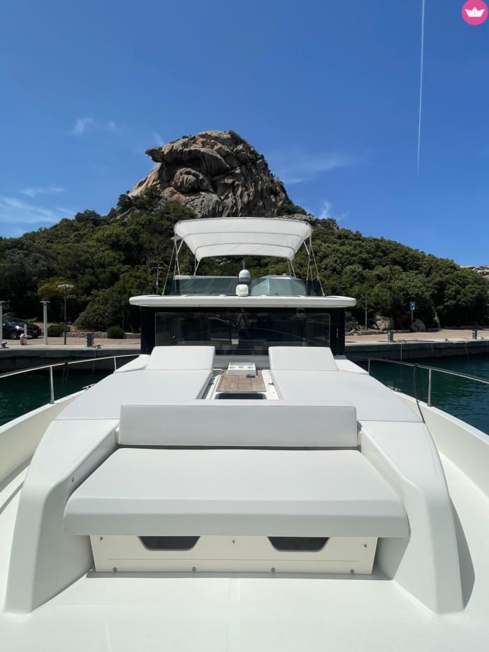 Descubre La Maddalena desde el mar: una experiencia exclusiva de 8 horas.