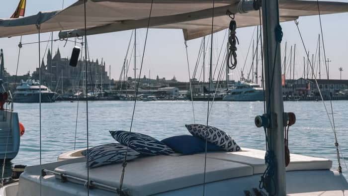Palma Bay in een traditionele boot (inclusief lokale snacks)