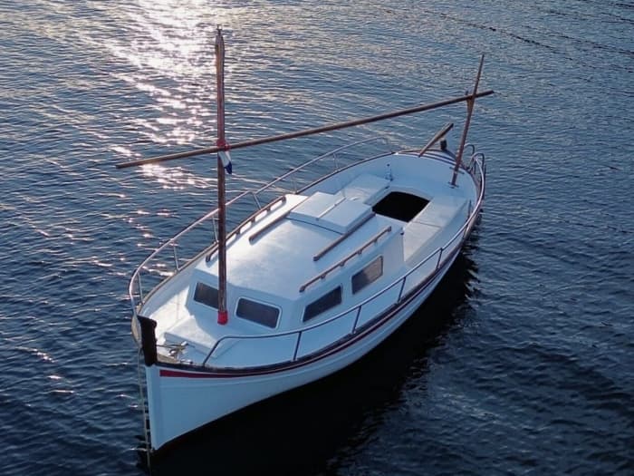 A Full Day Drifting Through the Hidden Coves of Cap de Creus