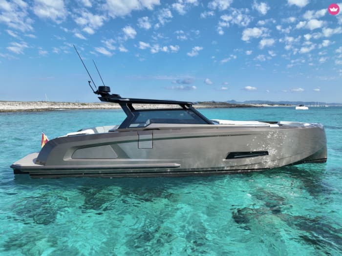 Half Orange to Formentera: turquoise coves, barefoot lunches and island rhythm.