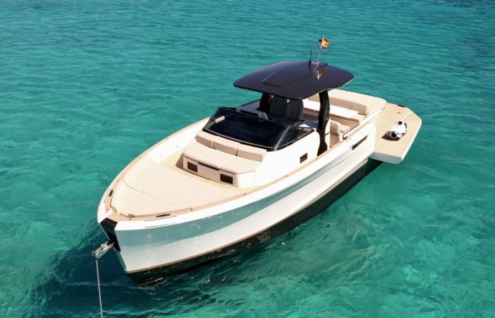 Just Shine - Swim, Sun & Drift Along the Island’s Wild Coast