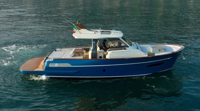 A day aboard the Lancia Aprea 42 (2026)