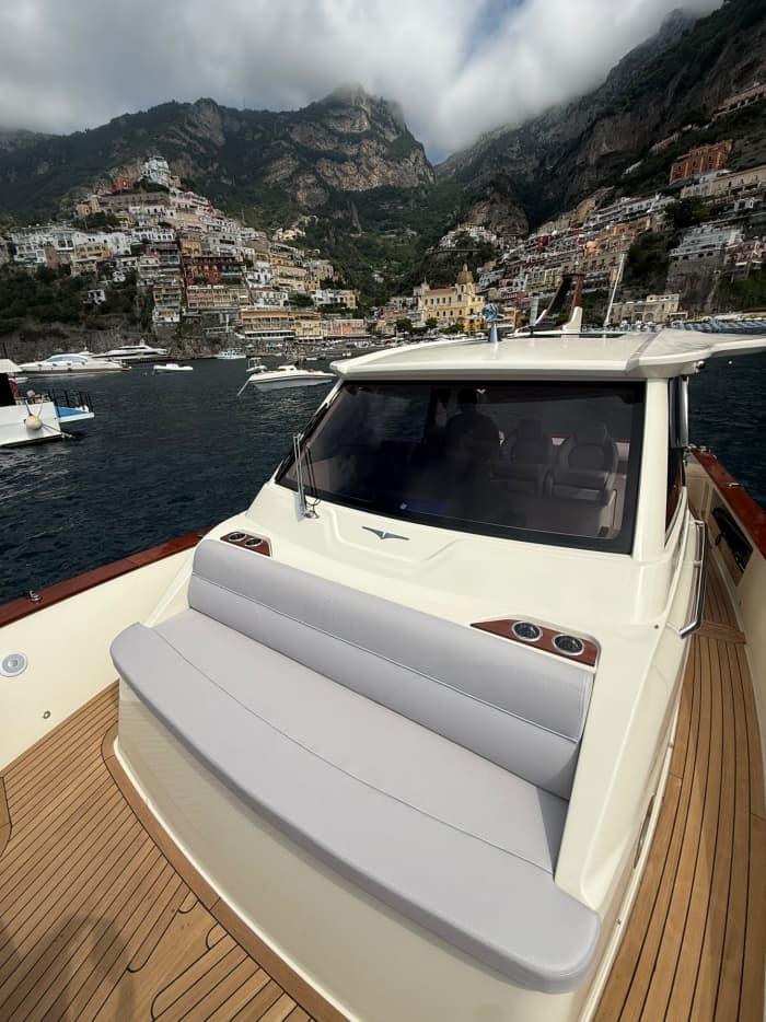 A day aboard the Lancia Aprea 42 (2026)