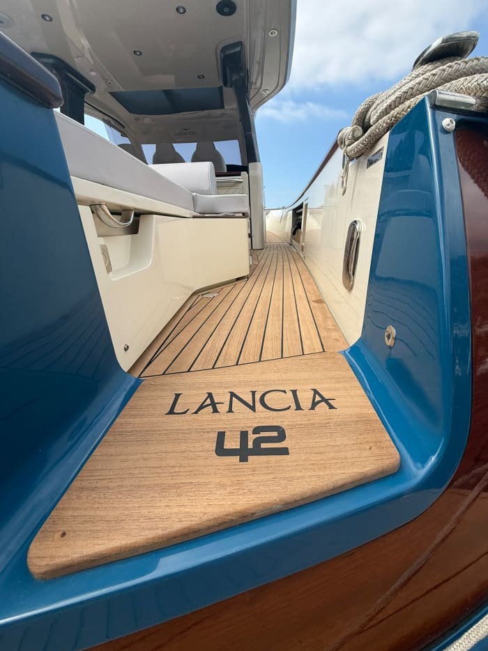 A day aboard the Lancia Aprea 42 (2026)