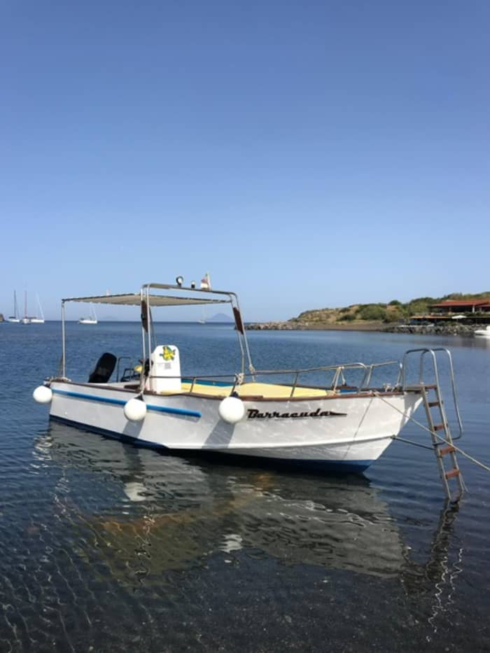 Ausflug zu den Äolischen Inseln: Lipari und Salina mit dem Boot