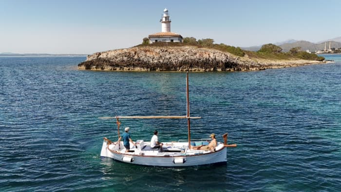 Alcudia Private Boat Tour, Captain, Fuel, Snorkel Included