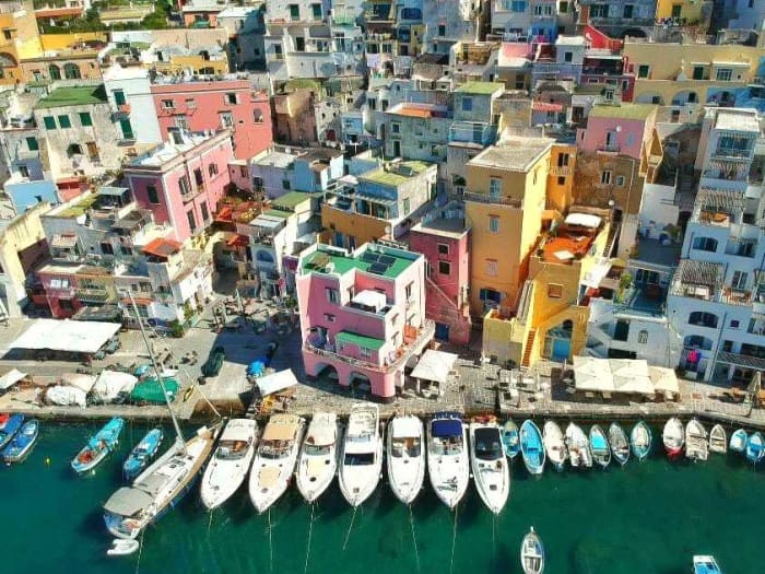 Boottocht van een hele dag naar Procida (8 uur) – Vertrek vanuit Corricella/Monte di Procida-Acquamorta – op aanvraag
