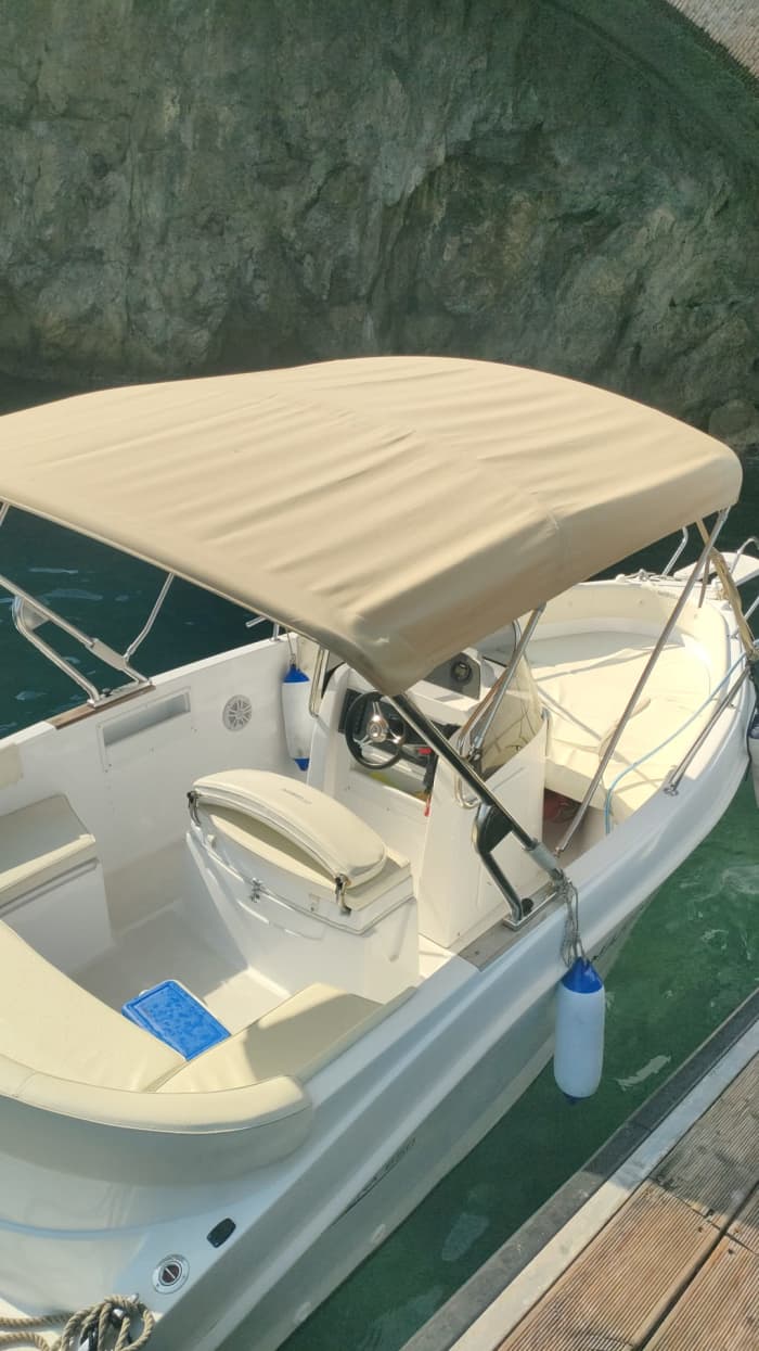 Capri and the Amalfi Coast — Private Day Trip on the Marinello 115 from Amalfi