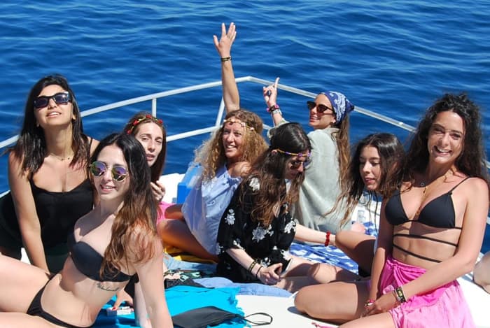 Daily Experience with Snorkeling & Soft Drink