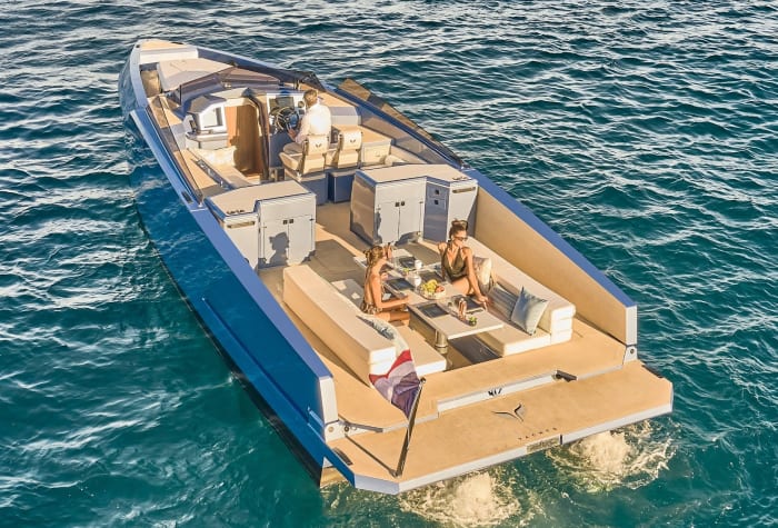 Een dag doorgebracht met het verkennen van de mooiste baaien en verborgen stranden van de Franse Rivièra.