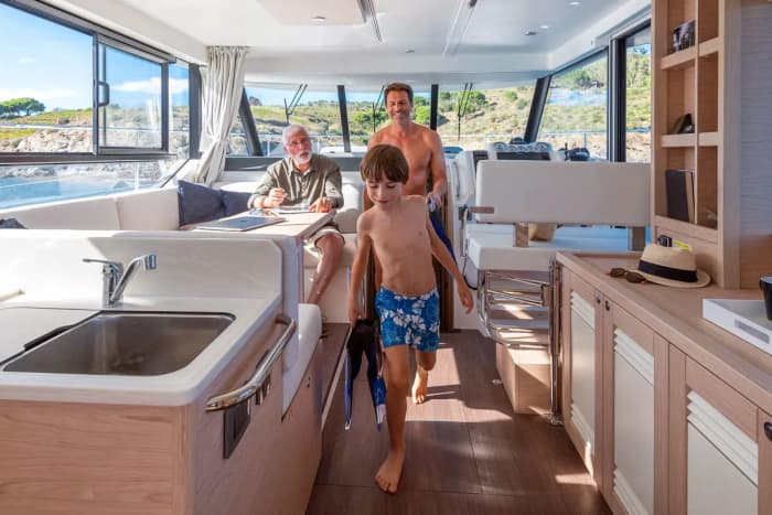 Half-day morning aboard the Swift Trawler 41 Fly