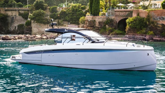 Full-Day Yacht Experience in Dénia