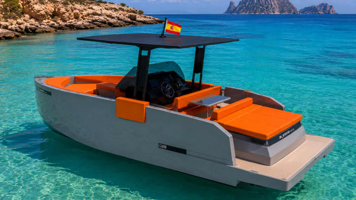 EXCLUSIEVE PREMIUM BOOTERVARING ROND IBIZA EN ES VEDRÉ