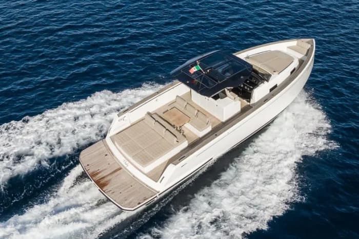 Full day aboard the Pardo 43