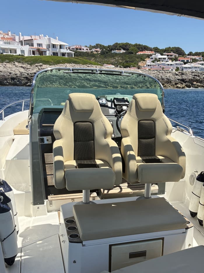 Een verkoelend briesje, luxe en turquoise: een dag vol ontdekkingen in het zuiden van Menorca